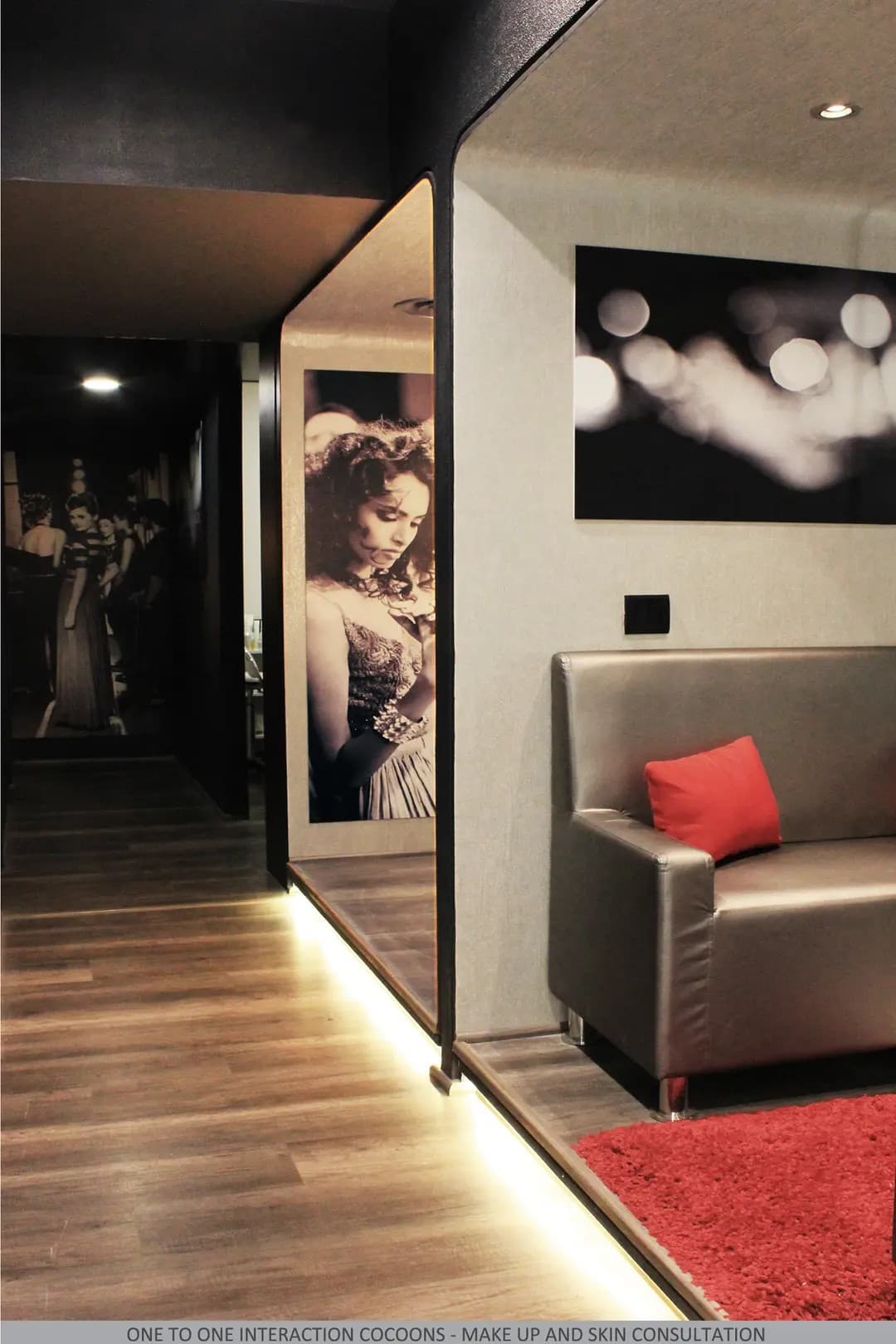 Lakmé Absolute Salon